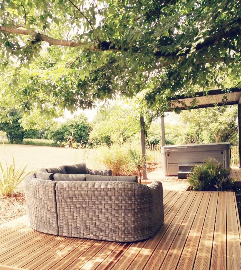 Le Domaine De Pivette Chambre Climatisee Et Insolite Avec Terrasse Privative アブランシュ エクステリア 写真